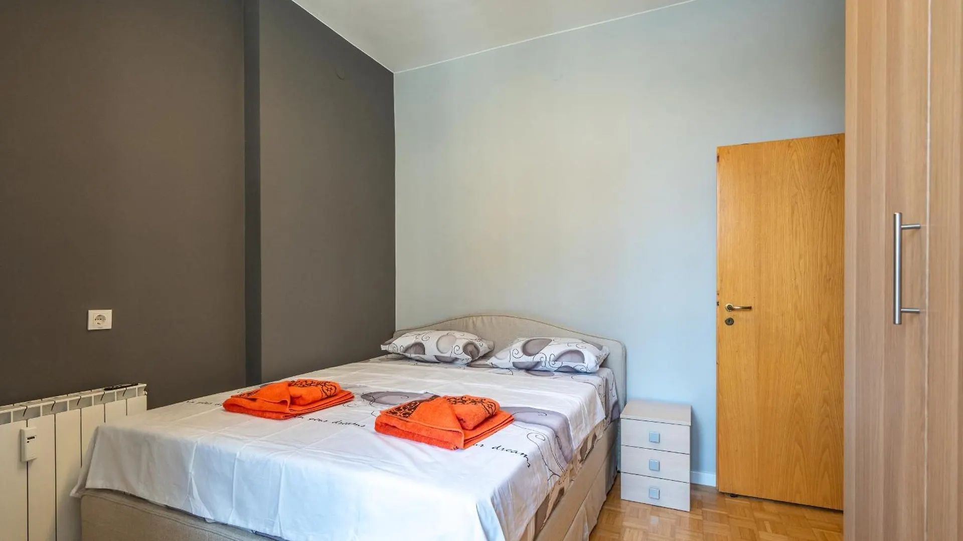 Downtown Apartment Eymi Sofie 0*,  Bulharsko